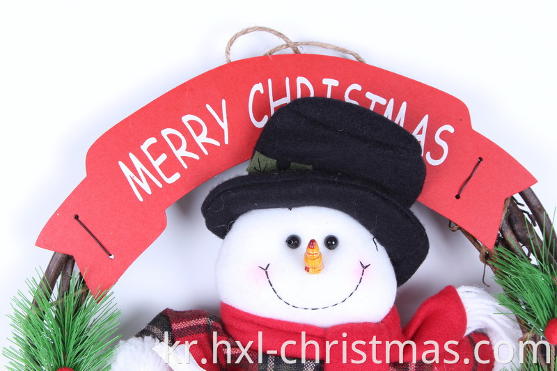 garland with textile snowman